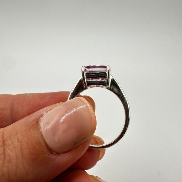 NWOT 8x10mm emerald cut Pink CZ stone, solitaire ring in solid sterling silver! - Picture 4 of 10